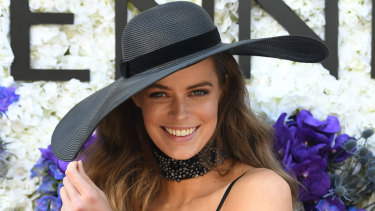 Australian supermodel Robyn Lawley is leading the charge against unhealthy body sizes on the catwalk.