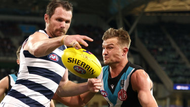 Patrick Dangerfield will continue to play through injury for the Cats.