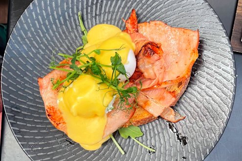 The Benny Sends Me with bacon from The Conservation Hut Cafe at Wentworth Falls