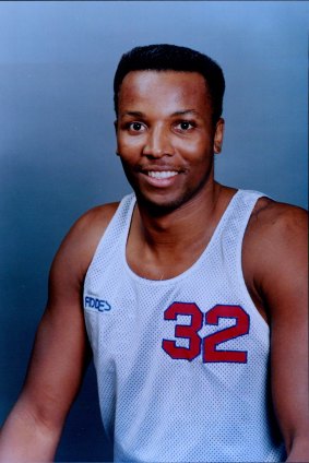 Cecil Exum played for Geelong Supercats, among others, in the NBL. 