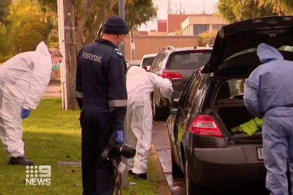 Homicide squad detectives are still investigating a fatal stabbing in Melbourne’s south-east on Saturday morning.