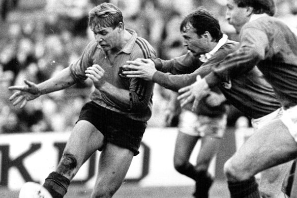 Brian Smith playing for the Wallabies in 1987.