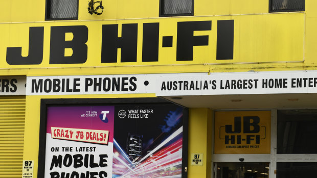 JB Hi-Fi boss wary of softer spending as sales lose zip