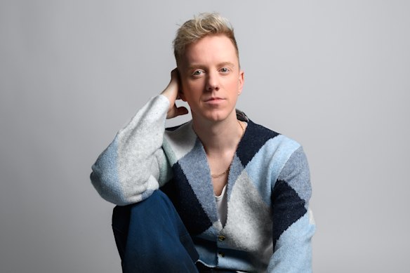 British comedian James Barr thought his career was over after he left his abusive partner. Since then, he’s made a triumphant return to the stage.