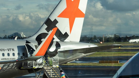 The COVID-19 infected man flew to Melbourne on a Jetstar flight.