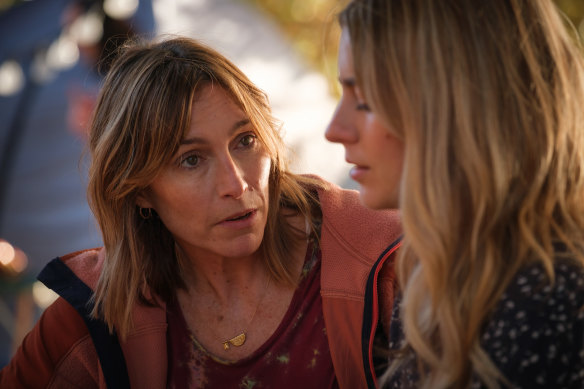 Claudia Karvan and Nathalie Morris in Stan’s original series, Bump.