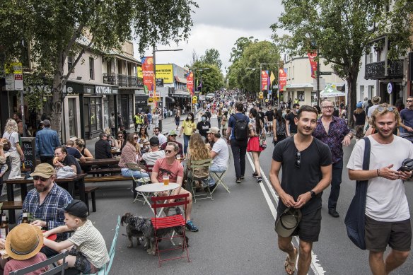 The City of Sydney has shut its best-known inner city high streets to traffic for one day each, with cars and buses replaced by a crew of roving entertainers and pubs or bars that spill out onto the road. 