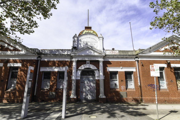 The Sailors and Soldiers Hall on Hoddle Street would have formed part of the redevelopment.