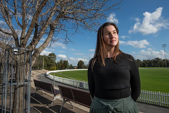 When Monique Vogt was diagnosed with pelvic organ prolapse, she had never heard of the condition. 