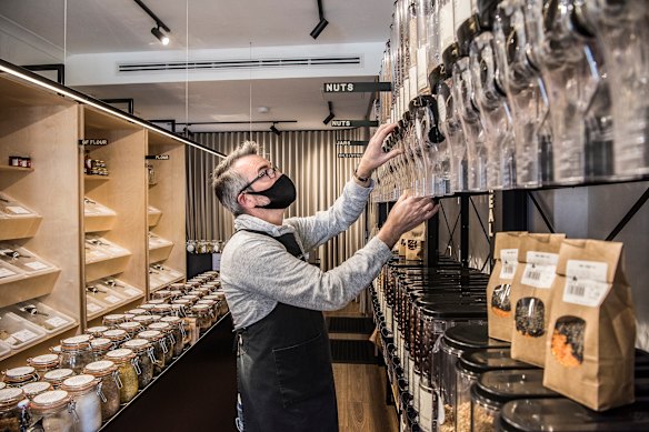 Rob Price from Mad Wholefoods avoids the use of any plastic packaging.