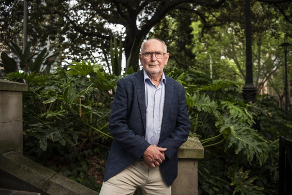 Newington Old Boy Greg Mitchell quit his post as chairman of the Newington Founders Society, which honours alumni who leave bequests to the school in their wills.