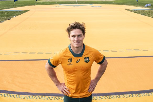 Michael Hooper modelling the Wallabies’ World Cup jersey at Coogee Oval on Thursday.