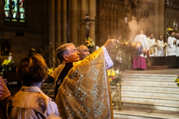 Archbishop Fisher celebrating mass at St Mary’s Cathedral.