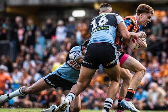 Galvin takes a carry. 