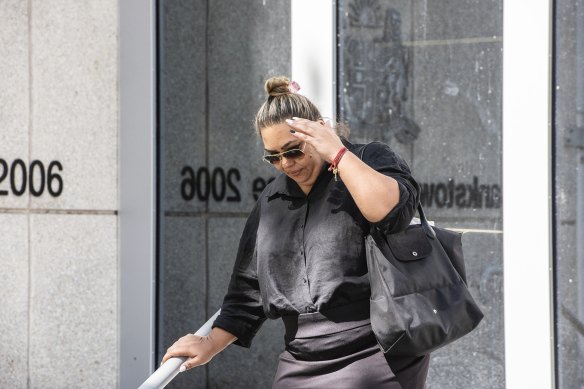     Tina Montana, sister of accused fraudster Maria Williams, outside Bankstown Local Court. Montana is not accused of any wrongdoing.