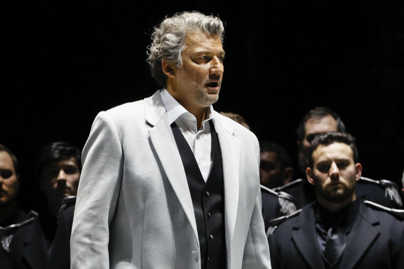 Jonas Kaufmann in the 2022 Opera Australia production of Lohengrin.