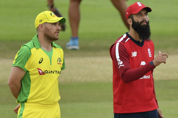 Moeen Ali (right) with Aaron Finch.