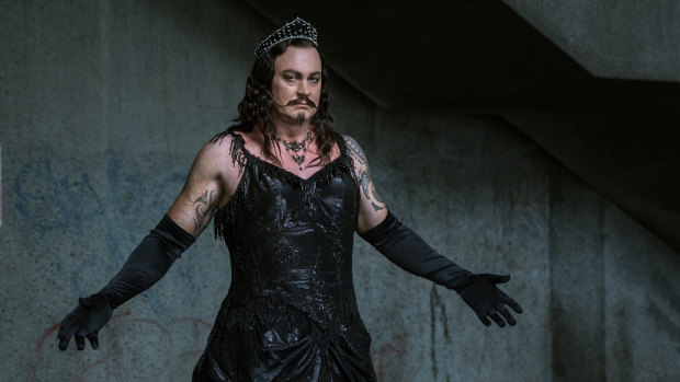 Teddy Tahu Rhodes embraces the moody Mephistopheles in Faust