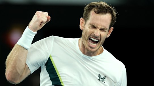 Andy Murray celebrates match point.