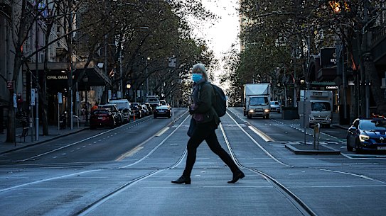 Allowing Melburnians to travel to regional Victoria was being discussed at a meeting of ministers on Tuesday night.