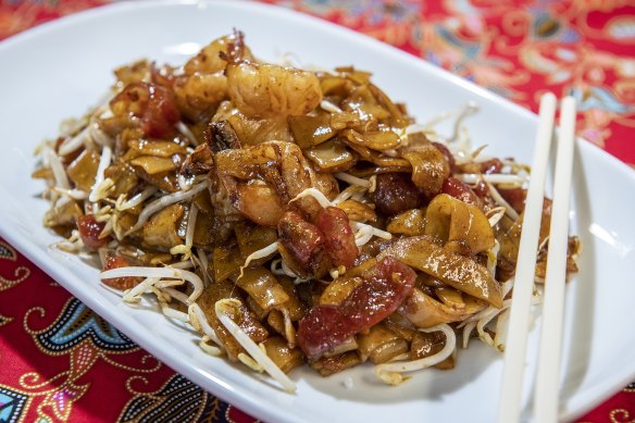 Char kwai teow.