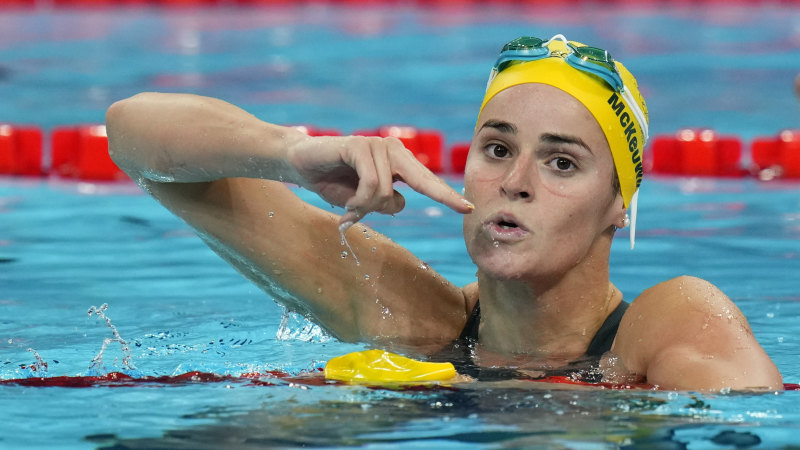 Kaylee McKeown wins bronze in 200m individual medley after DQ drama