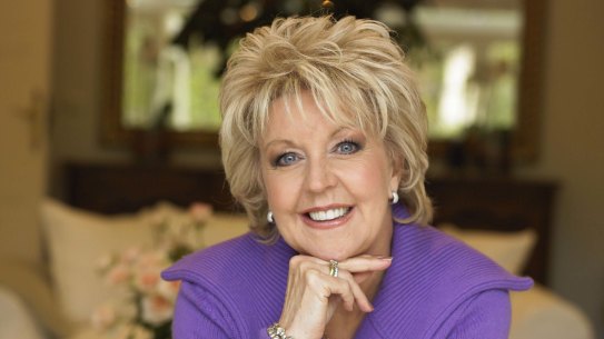 “Dad lifted his head, looked at Bert and nodded. Bert always felt it was a message: ‘Look after my girl for me.’ Which he did.”