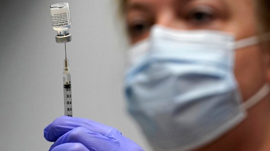 An expert body has said the benefits for vaccinating children are not great enough to justify giving them the jab.