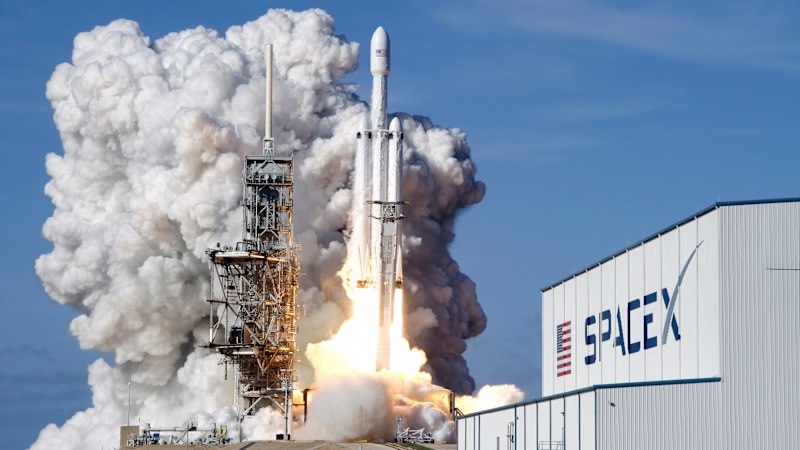 AustralianSuper still wary of Musk's SpaceX months after listing