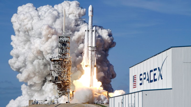Hyperion snags $290m SpaceX bet as stock crashes back to earth
