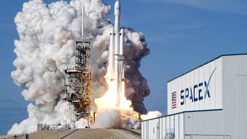 SpaceX bulls brush off July crash after passing lock-up test