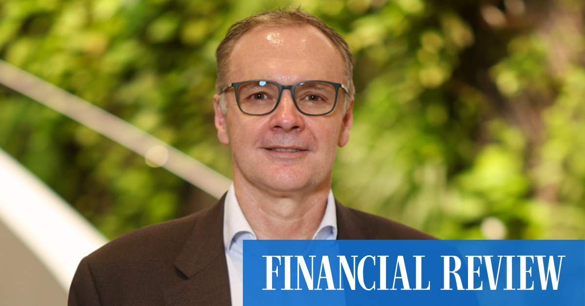 afr.com - Jenny Wiggins - Aurizon dumps plans to spin off Queensland rail network