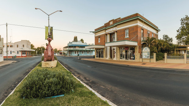 Charleville hopes to attract more tourists to Queensland's outback.