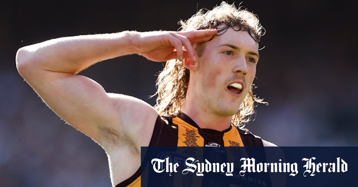 Hawks hit: Weddle out with back stress injury