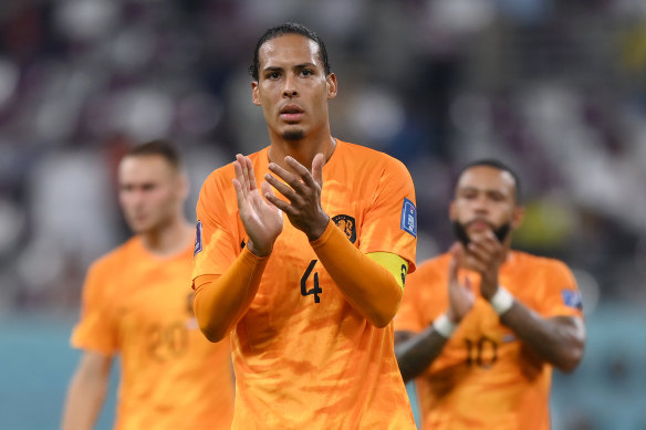 Virgil Van Dijk of Netherlands applauds fans after the 1-1 draw with Ecuador.