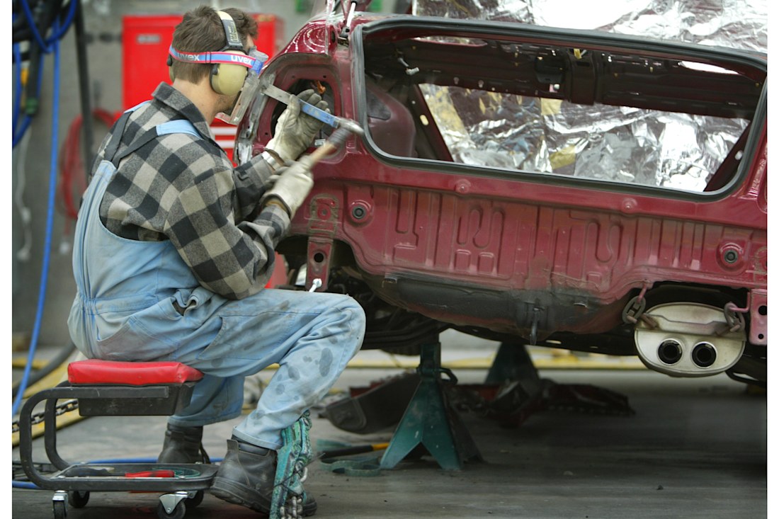 Complex cars made from hard-to-fix materials are part of the reason ...