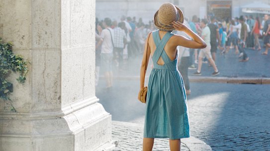 'People can fill their time without having to be alone with themselves – they  can't stand at a bus stop without looking at their phone.'