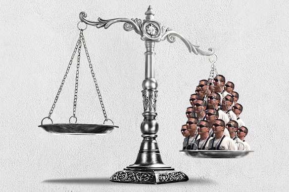 Flash juries and Bible verses: How sovereign citizens clog up Australian courts