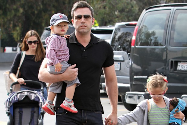 Ben Affleck, Jennifer Garner, Violet Affleck, Samuel Affleck