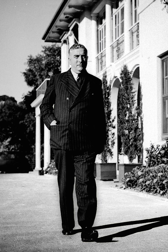 Robert Menzies takes up residence at The Lodge in Canberra on 24 May 1939.