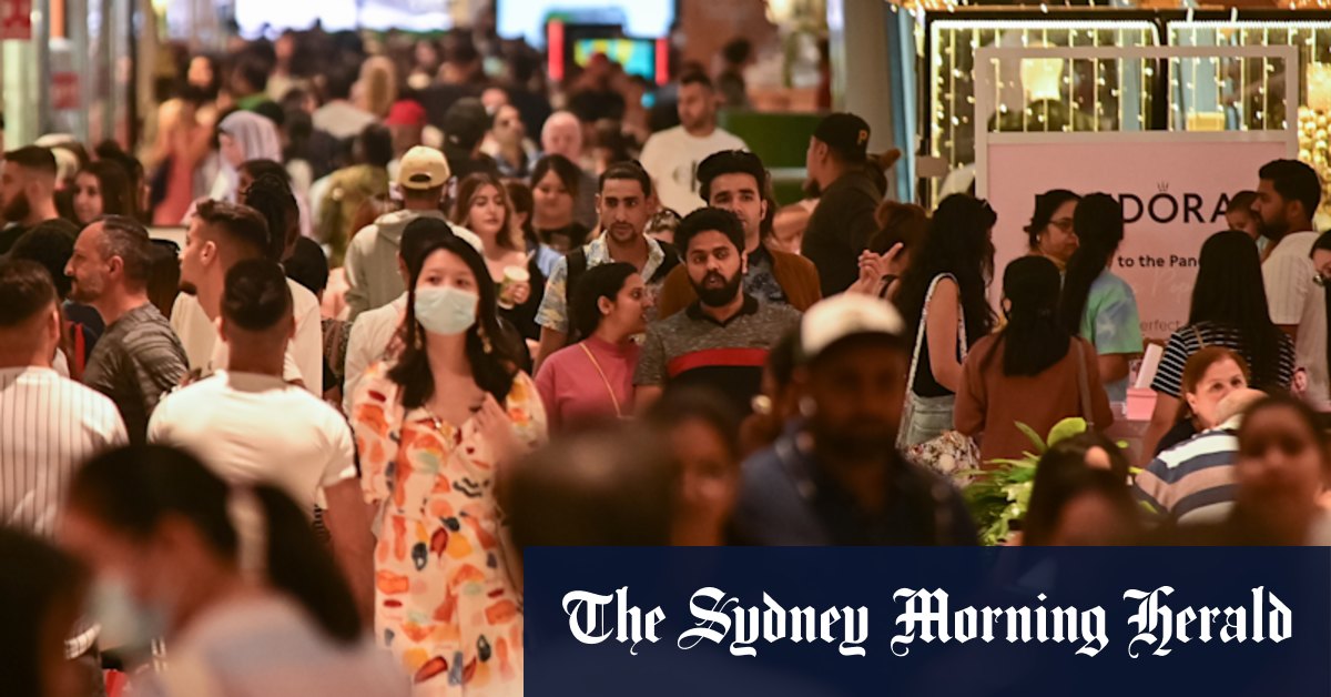 Australia COVID: Shopping centre landlords and retailers at loggerheads over vaccine mandates - Vimarsana News