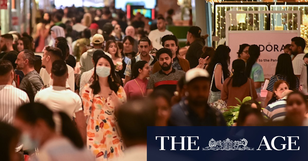 Australia COVID: Shopping centre landlords and retailers at loggerheads over vaccine mandates - Vimarsana News