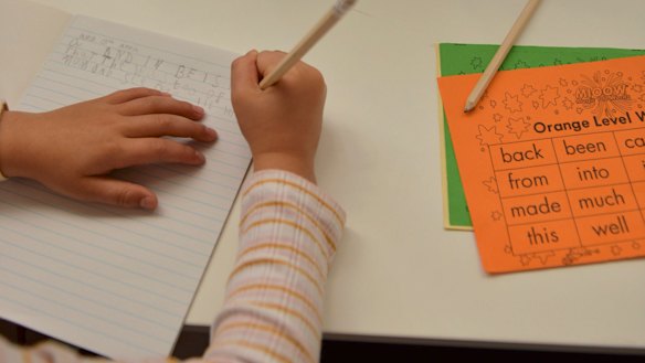 School reports to go ahead, without controversial grading system.