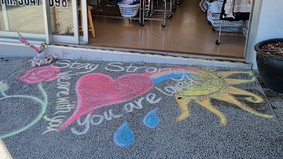 The Coorparoo community is rallying behind Toutai Kefu’s family after he was allegedly attacked in his home on Monday.