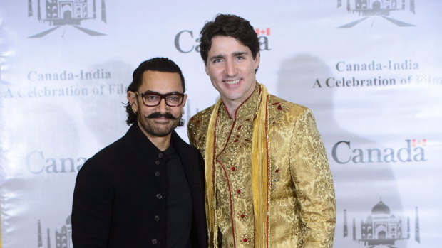 Actor or politician? Justin Trudeau meets with Indian movie star Aamir Khan.