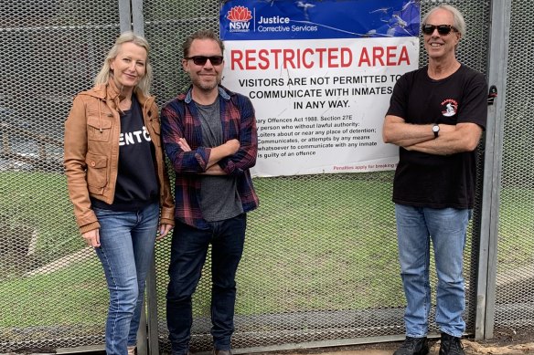 Abby Dobson from Leonardo’s Bride, Bow Campbell from Front End Loader and Dead Marines and Murray Cook formerly of Midnight Oil and Mental as Anything, outside the Compulsory Drug Treatment Correctional Centre at Parklea.