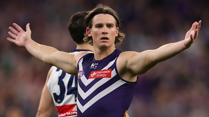 WA news LIVE: Driver’s lucky escape after flames engulf school bus; D-Day for the Dockers as team prepares for Sydney prelim clash