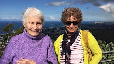 Michele Elliot with her late mother.
