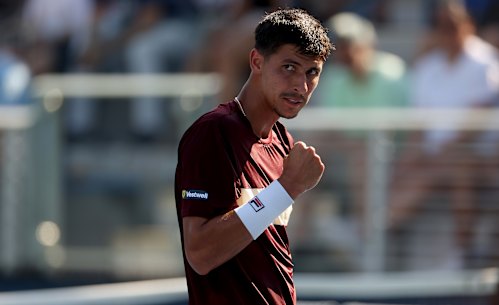 Alexei Popyrin has set up a potential third-round US Open clash with Novak Djokovic.