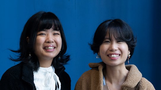 Laura and Clara Ebba, 18, both studied HSC Standard English in 2024 and received marks in their 80s.